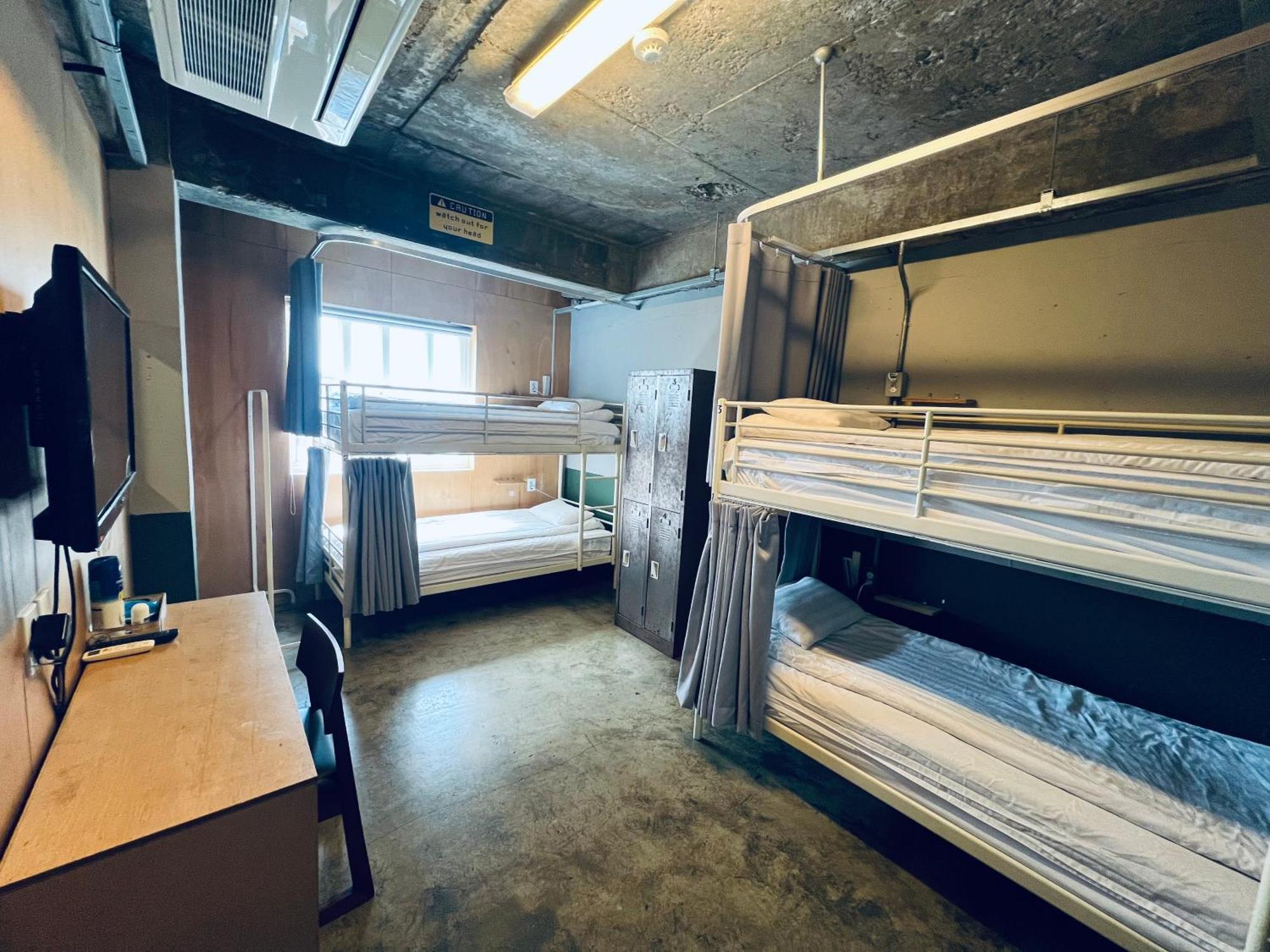 G Guesthouse Itaewon In Seoul Bagian luar foto