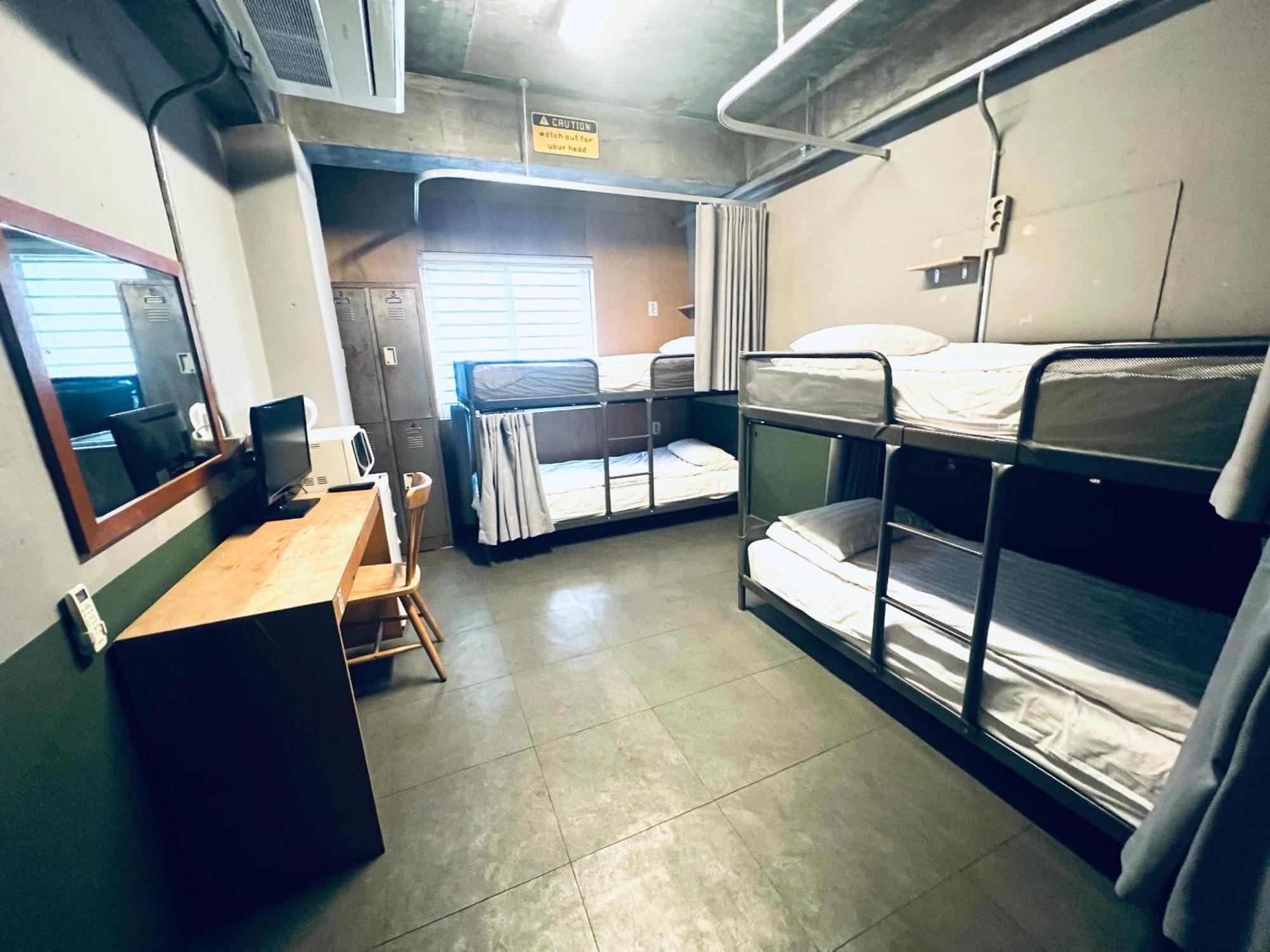 G Guesthouse Itaewon In Seoul Bagian luar foto